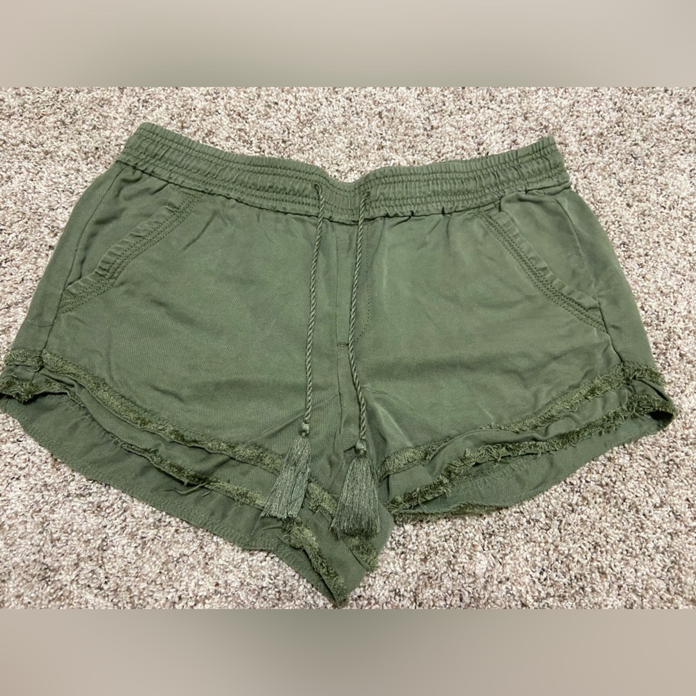 Loft shorts size medium